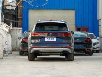 VW Talagon Elite Realm 330TSI